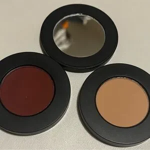 Melt cosmetic eyeshadow stack palette